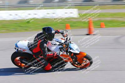 media/Jan-20-2023-Fastrack Riders (Fri) [[f2ad32aba3]]/Level 3/session 3 turn 9/